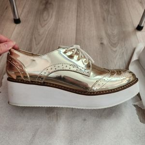 Aldo Gold Metallic Platform Oxfords